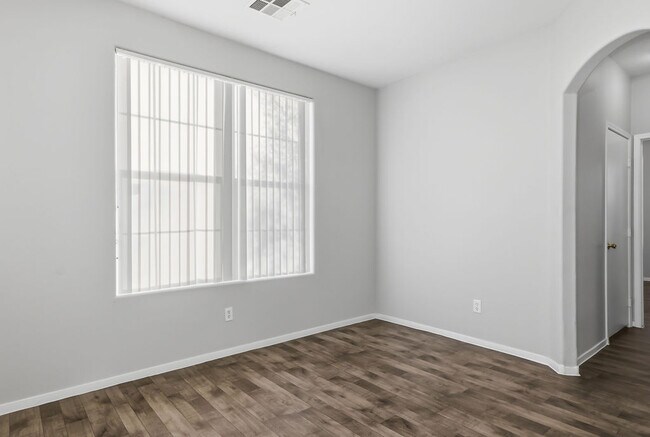 Building Photo - 2529 Rainbow Cactus Ct