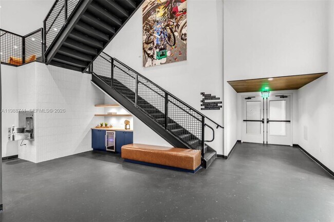 Building Photo - 225 N Miami Ave