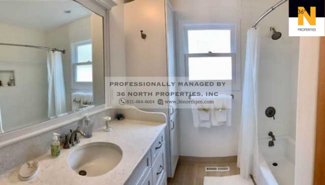 Building Photo - Lovely and Private Carmel Home in the Golden Rectangle