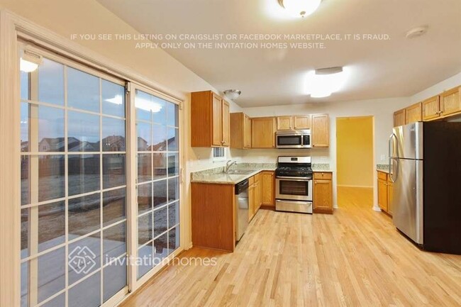 Building Photo - 25725 S Rose Ln