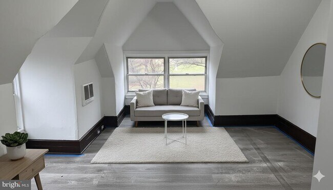 Building Photo - 4635 Leiper St