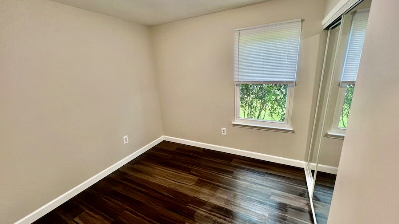 Building Photo - 15801 Atomic Ln