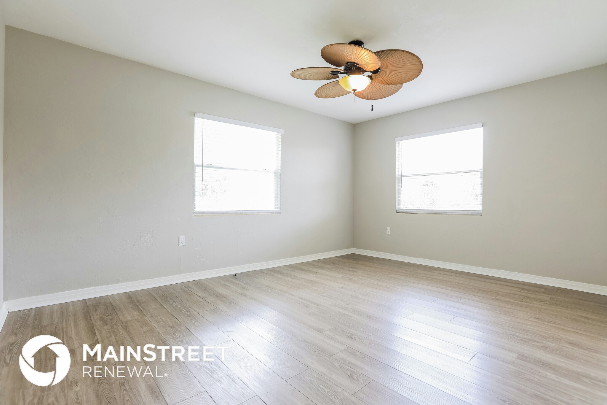 Building Photo - 731 Cypress Ave