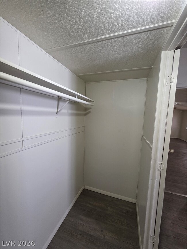 Building Photo - 2916 Gavilan Ln