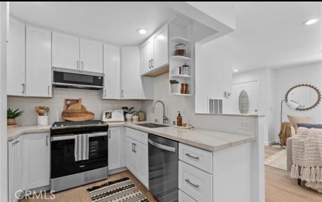 Building Photo - 25786 Via Lomas