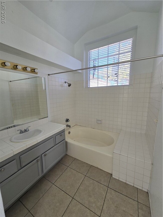 Building Photo - 5797 Cedar Ave