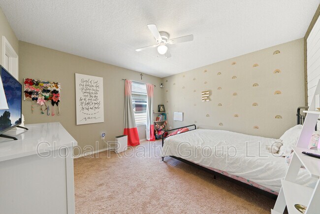 Building Photo - 27326 Trinity Cross