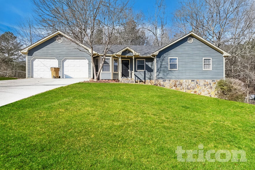 Building Photo - 110 Springvalley Way