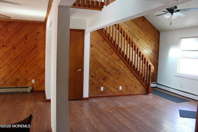 Building Photo - 58 W Greystone Rd