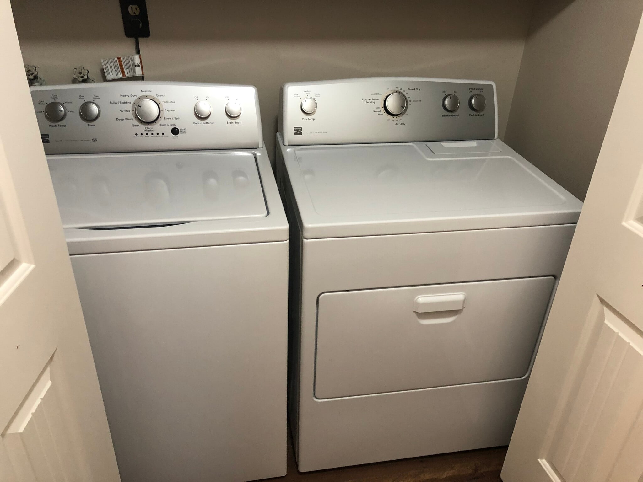 Building Photo - 4174 Marian Ct