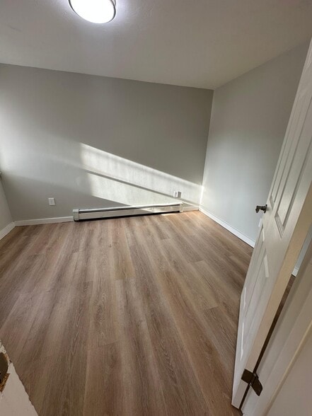 2nd Bedroom - 109 Prichard St
