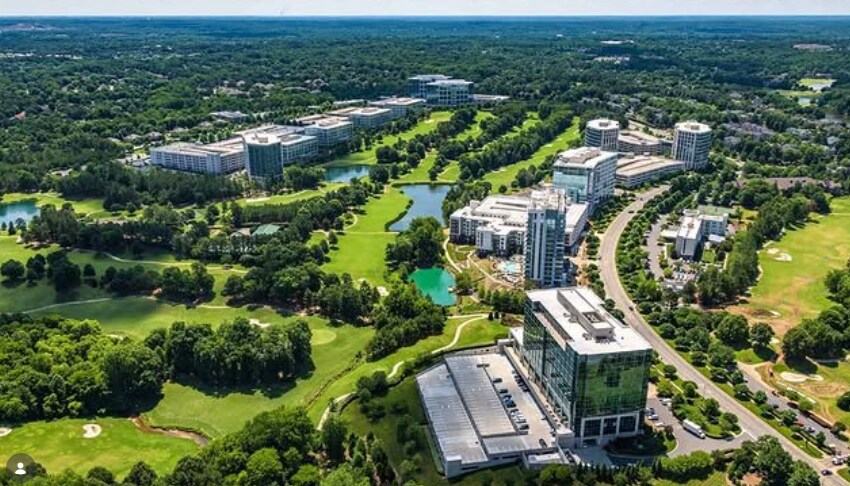 Building Photo - 14827 Santa Lucia Dr