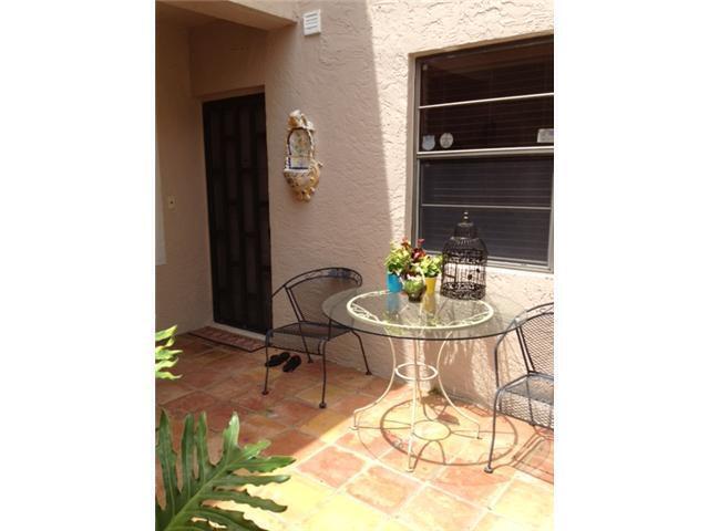 Building Photo - 6654 Villa Sonrisa Dr