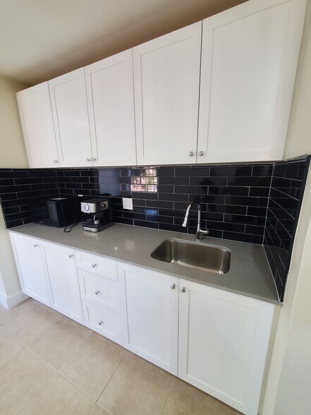 Building Photo - 11470 SW 180th St