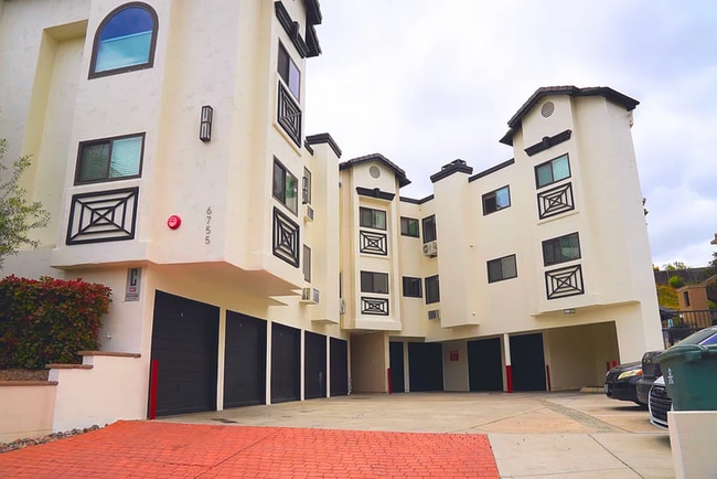 Building Photo - 6755 Mission Gorge Rd