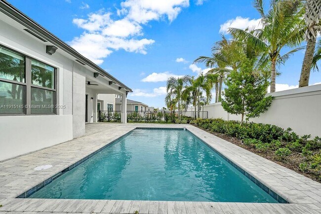 Building Photo - 12413 Solana Bay Cir