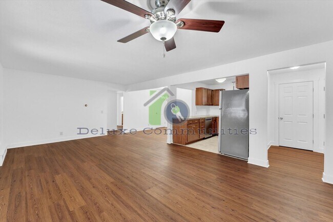 Building Photo - 3 Bedroom 1 Bathroom Apartment in ALTO!!