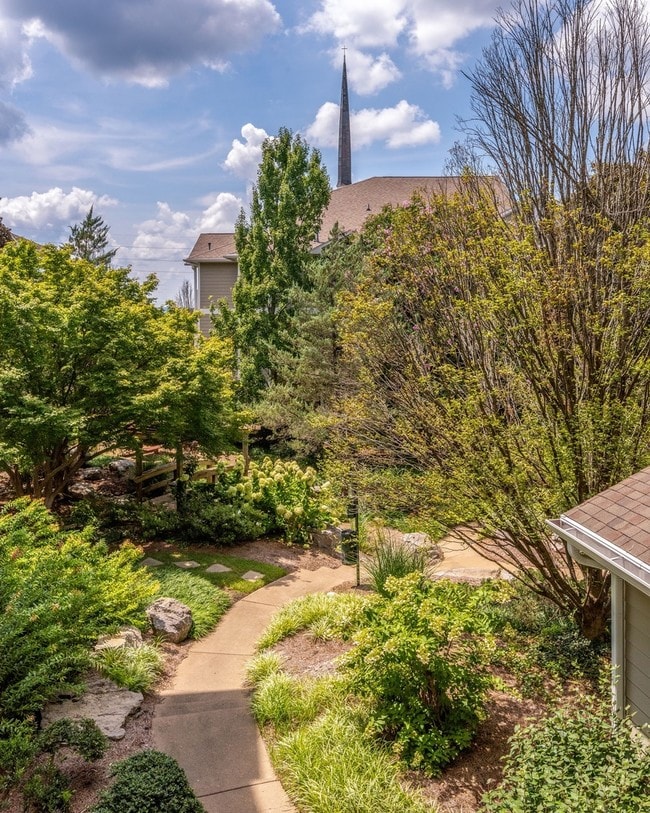 Building Photo - Condo in Hillmont of Green Hills