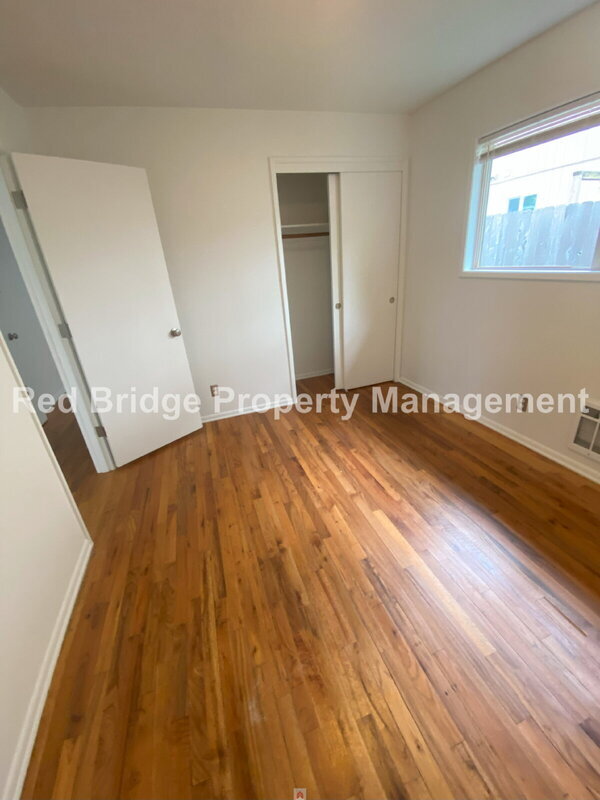 Building Photo - 4508 NE Killingsworth St