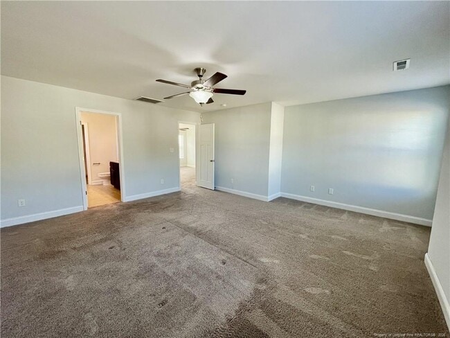 Building Photo - 5137 Thruway Rd