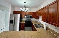 Building Photo - 10968 SW 182nd Ln