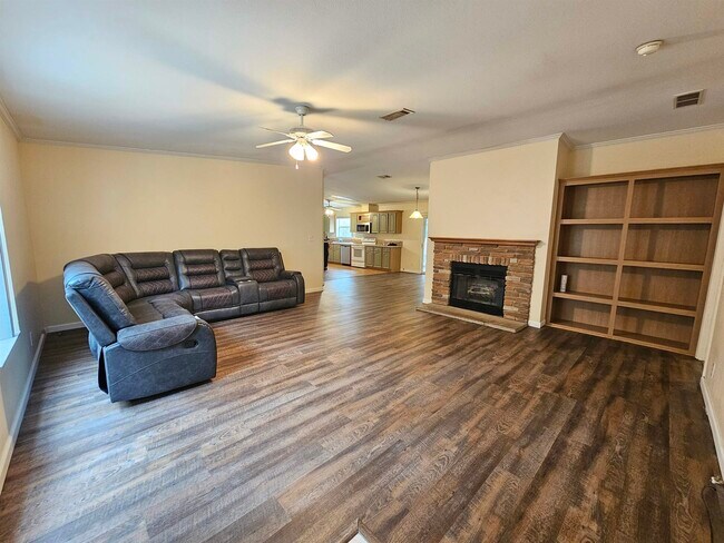 Building Photo - 307 Buckhorn Creek Rd
