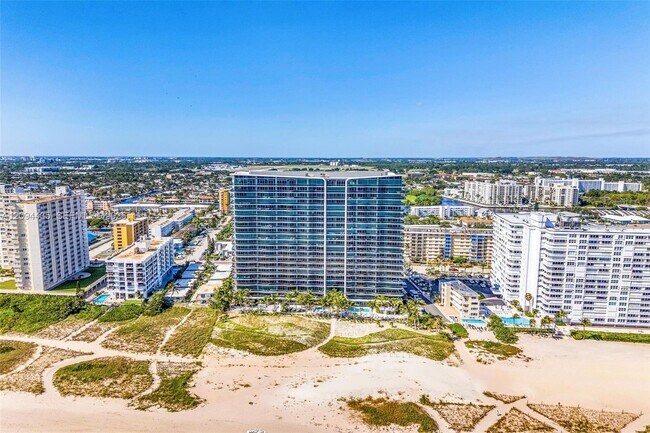 Building Photo - 900 N Ocean Blvd