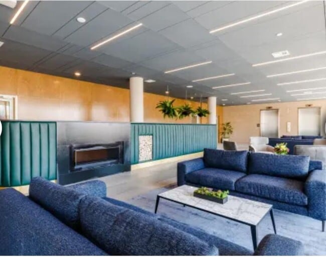 Building Photo - 1038 John F. Kennedy Blvd