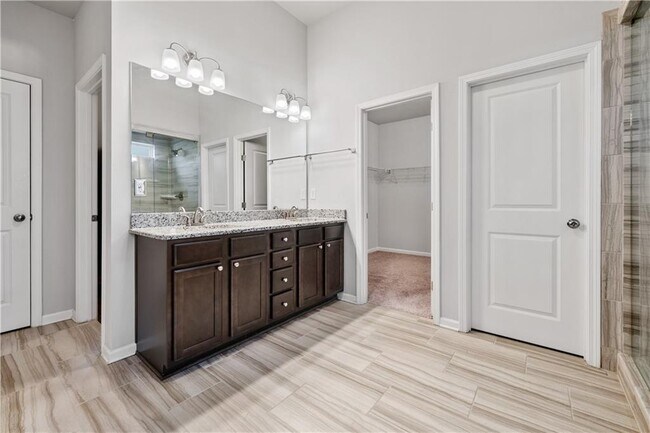 Building Photo - 3343 Ivy Farm Ct