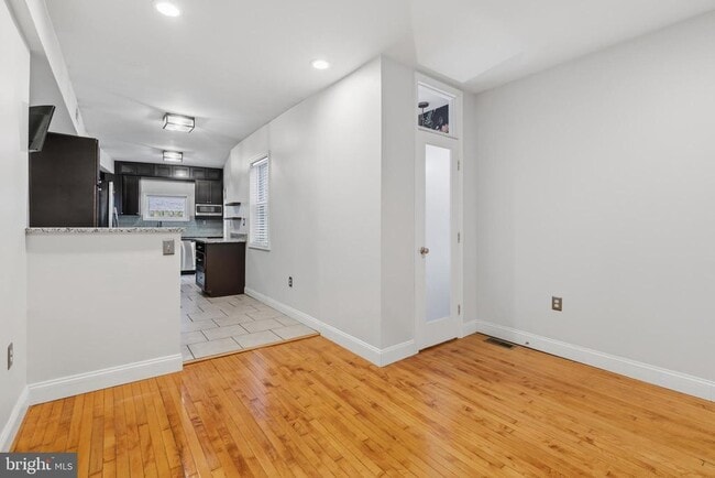 Building Photo - 2217 Memphis St