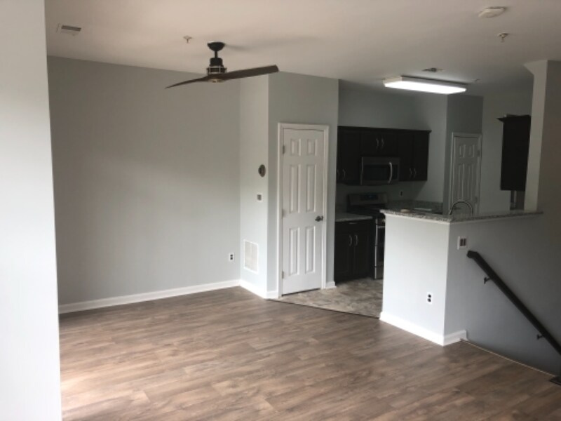 Building Photo - 14717 Hampshire Hall Ct