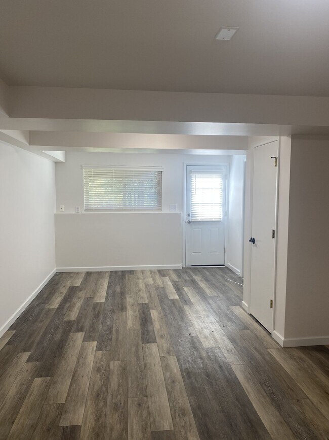 Building Photo - Cute Castle Rock Home