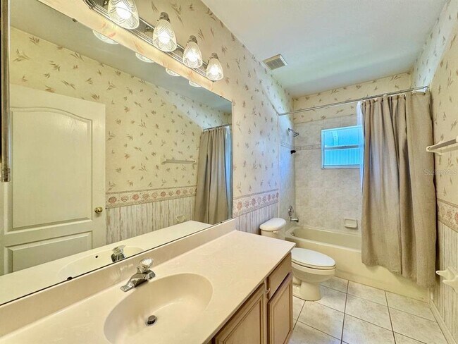 Building Photo - 14639 Coral Berry Dr