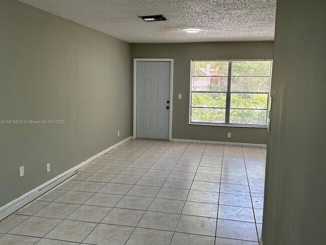 Building Photo - 11544 NW 44th St