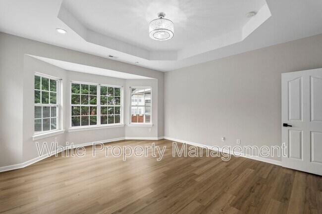 Building Photo - 11012 Southfield Dr