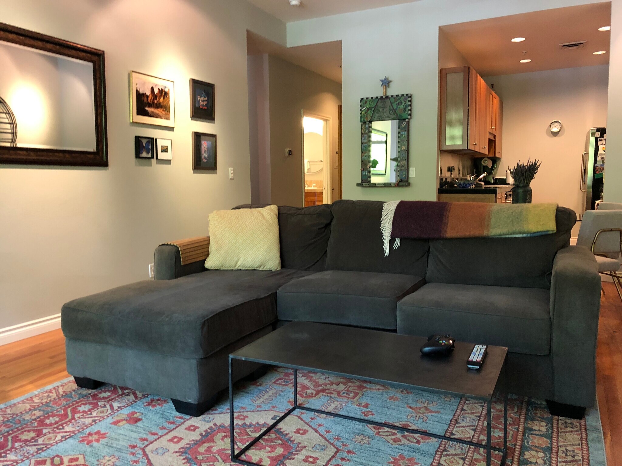 Building Photo - 618 NW 12th Ave