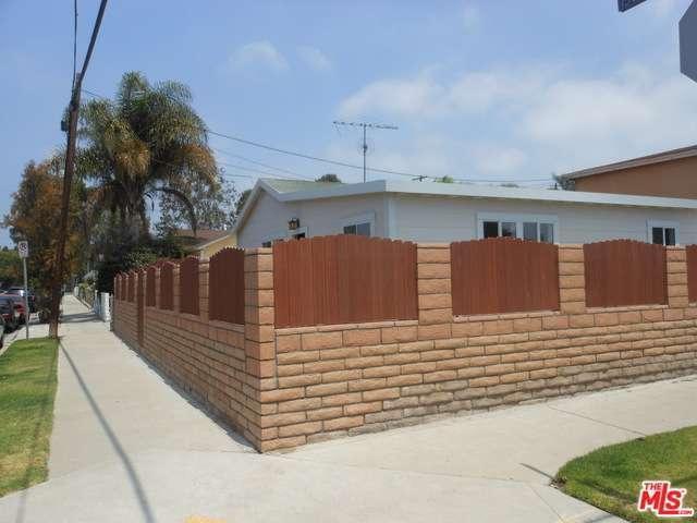 View from street - 1538 Penmar Ave