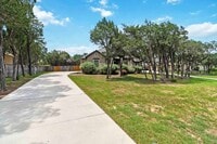 Building Photo - 944 Wilderness Oaks