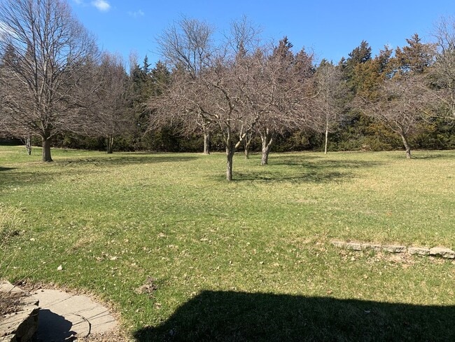 Building Photo - Looking for country living? Check out this...