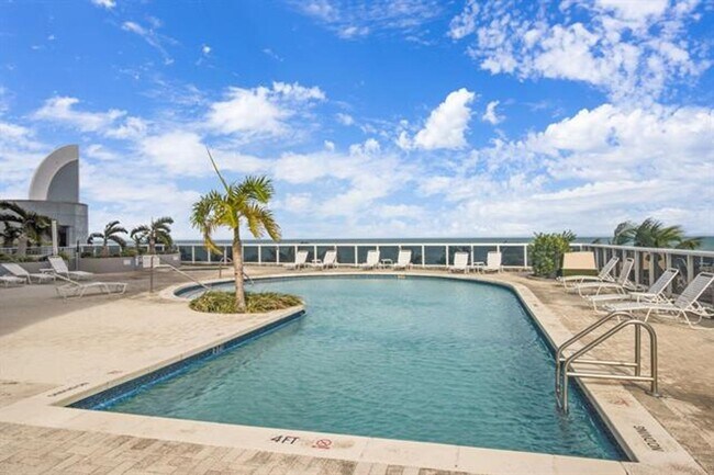 Building Photo - 6301 Collins Ave