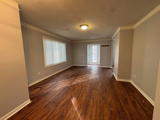 Building Photo - 11265 Essex Ave