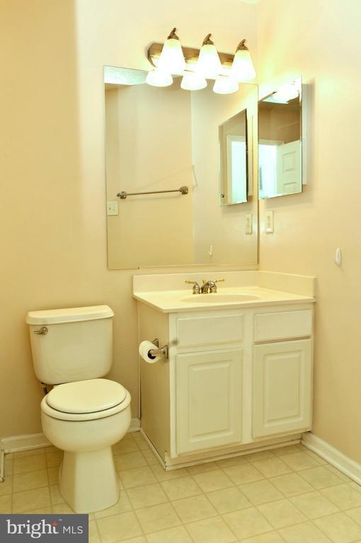 Building Photo - 7005 Cradlerock Farm Ct