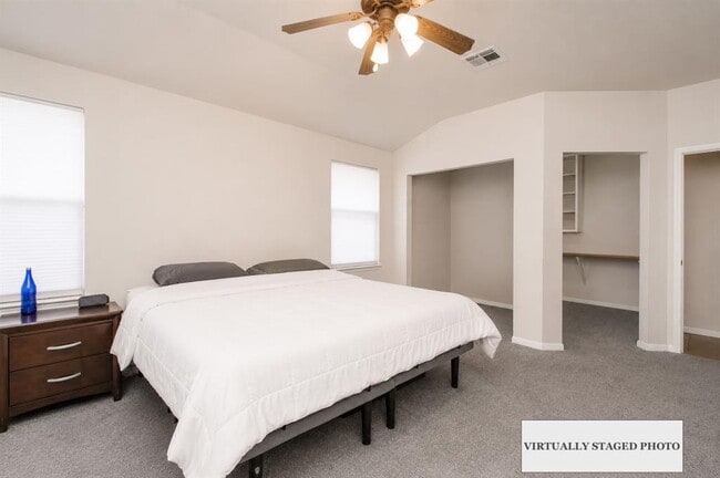 Building Photo - 4193 Fairmeadow Dr