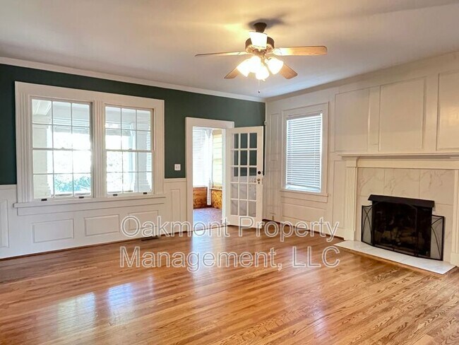 Building Photo - 105 Peachtree Street
