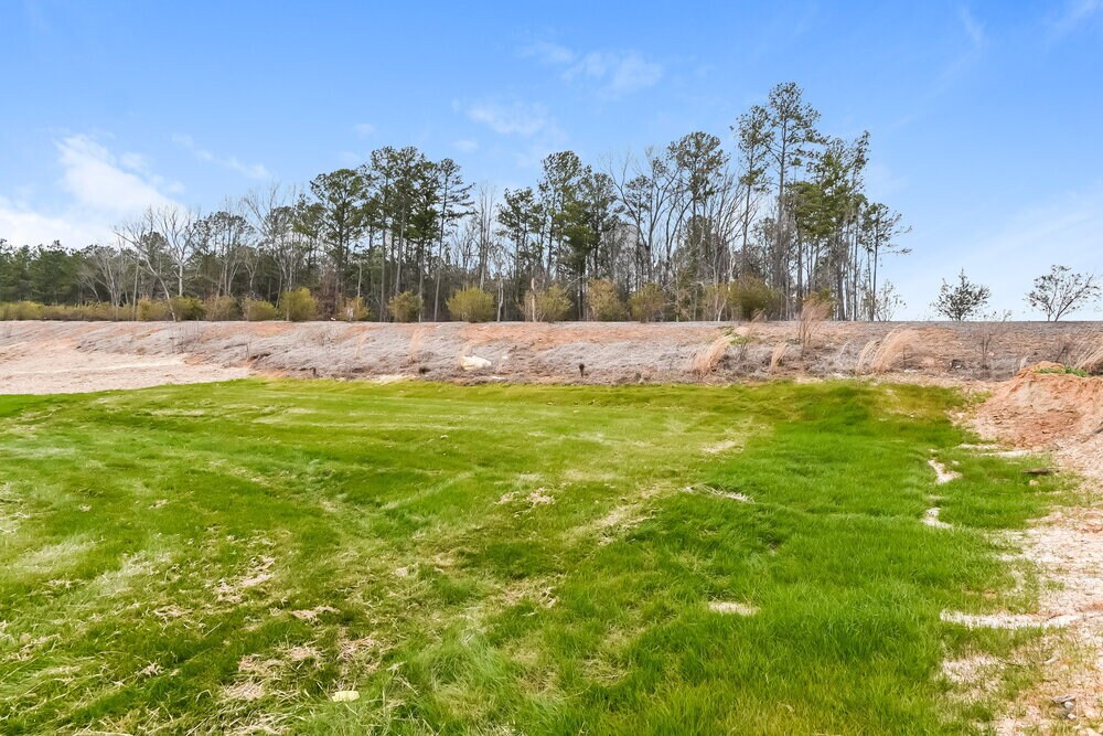 Building Photo - 49 Trl Pt Cir