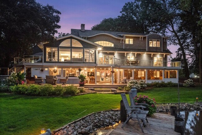 Building Photo - Minnetonka Lakeshore