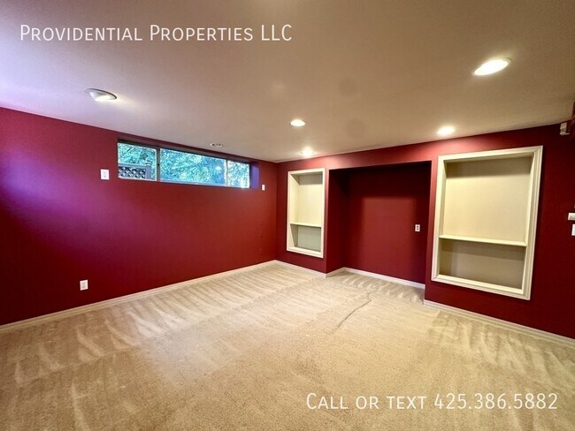 Building Photo - 3114 W Elmore St