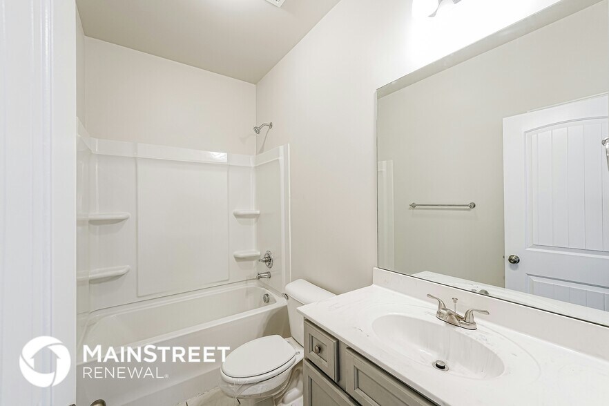 Building Photo - 1041 Crawford Ct