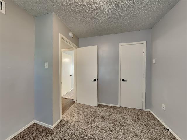 Building Photo - 1101 Bronner Dr