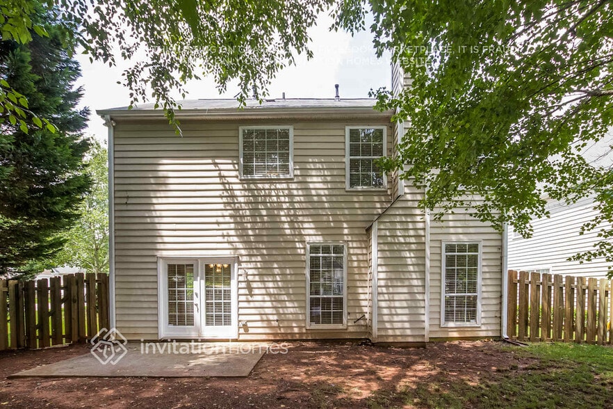 Building Photo - 200 Ridgepoint Ct